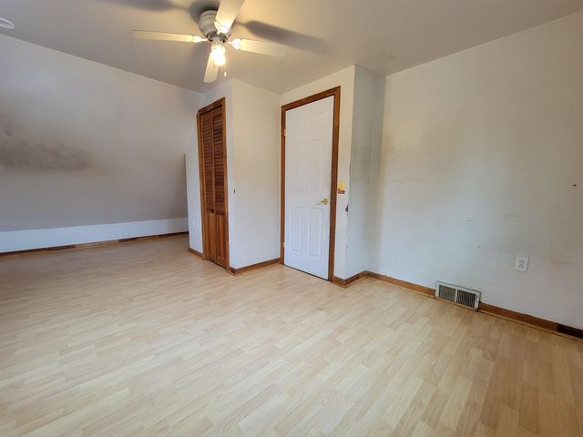1813 North Avenue, Burlington, VT 05408