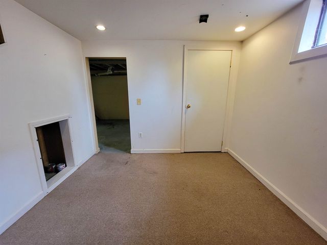 1813 North Avenue, Burlington, VT 05408