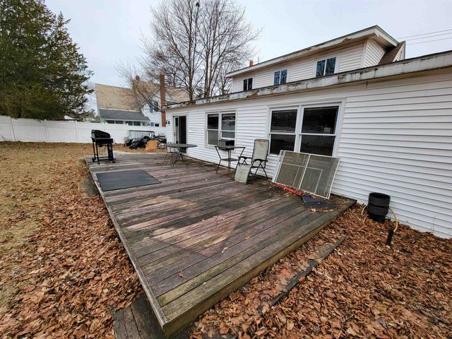 1813 North Avenue, Burlington, VT 05408
