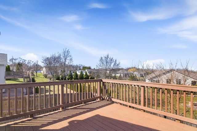 213 Wollet Drive, Fort Atkinson, WI 53538