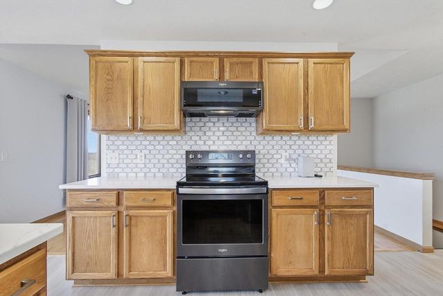 213 Wollet Drive, Fort Atkinson, WI 53538