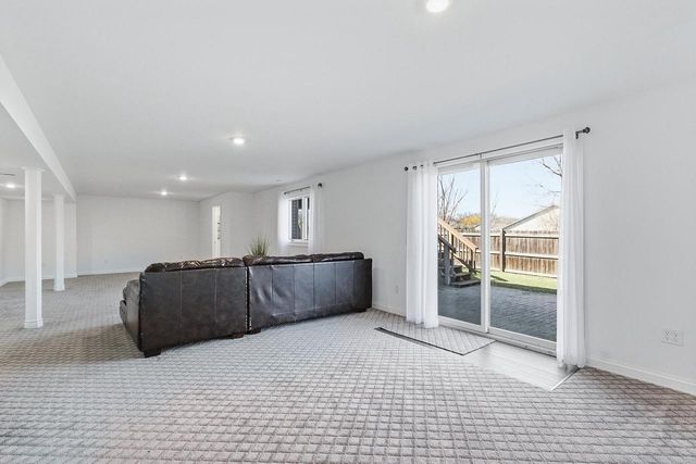 213 Wollet Drive, Fort Atkinson, WI 53538