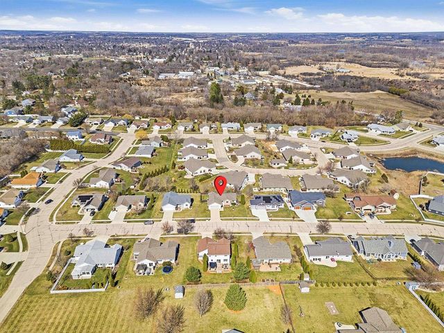213 Wollet Drive, Fort Atkinson, WI 53538