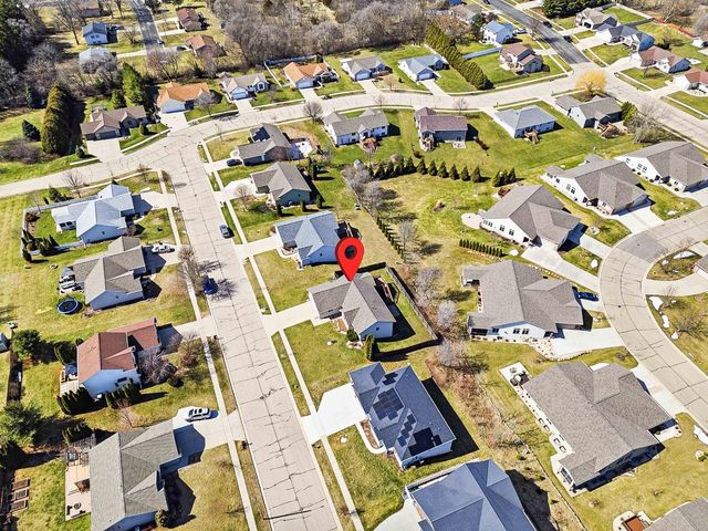 213 Wollet Drive, Fort Atkinson, WI 53538