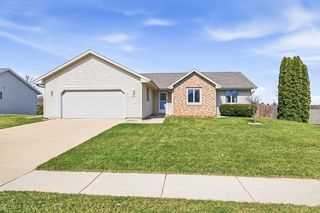 213 Wollet Drive, Fort Atkinson, WI 53538