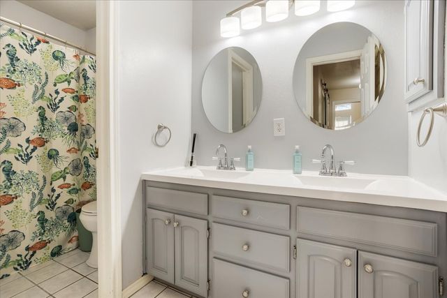 227 N Hopson Street, Van Alstyne, TX 75495