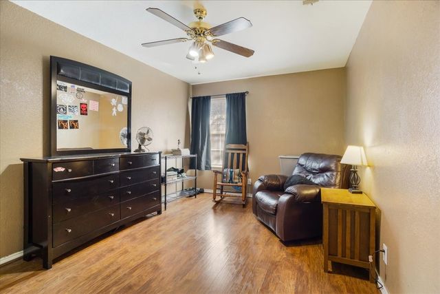 227 N Hopson Street, Van Alstyne, TX 75495