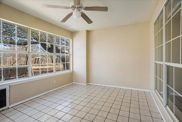 227 N Hopson Street, Van Alstyne, TX 75495