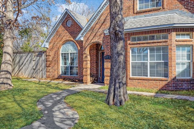 227 N Hopson Street, Van Alstyne, TX 75495