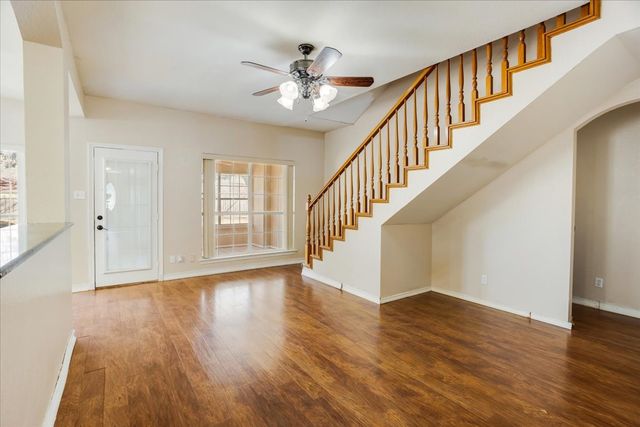 227 N Hopson Street, Van Alstyne, TX 75495