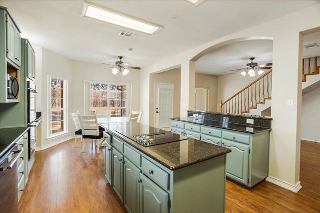 227 N Hopson Street, Van Alstyne, TX 75495