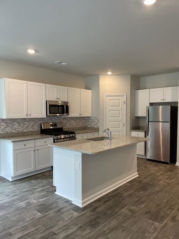 125 Hoffman Park Dr., Myrtle Beach, SC 29588