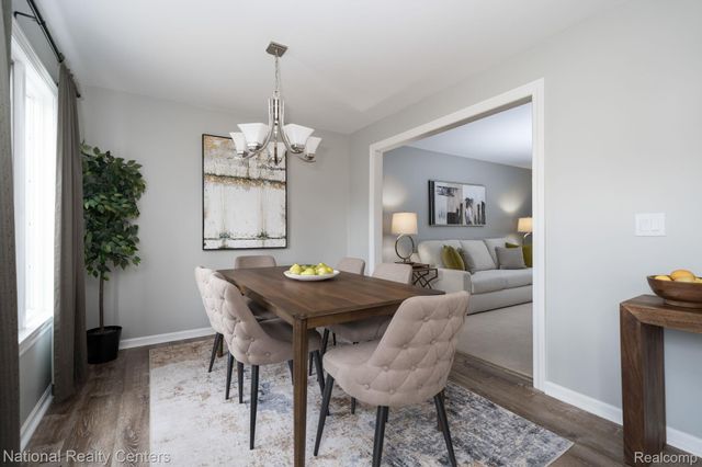 2720 Leewood Circle, Orion Charter Township, MI 48360