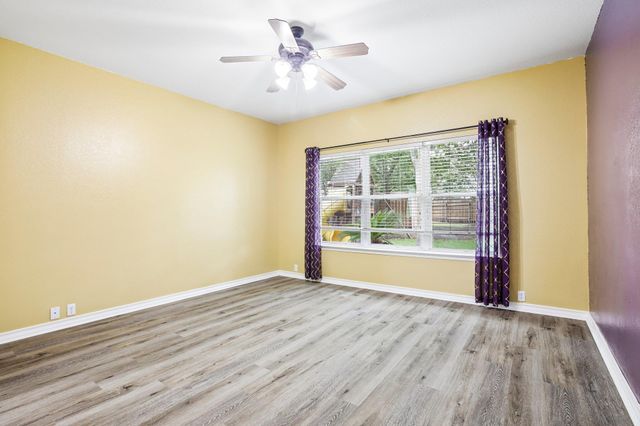 2821 Purple Thistle DR, Pflugerville, TX 78660
