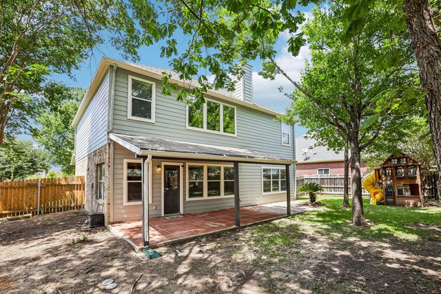 2821 Purple Thistle DR, Pflugerville, TX 78660