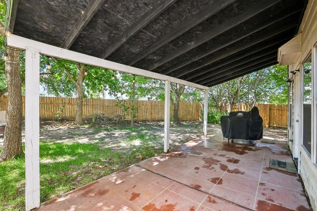 2821 Purple Thistle DR, Pflugerville, TX 78660