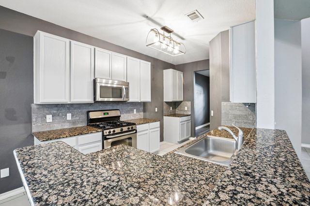2821 Purple Thistle DR, Pflugerville, TX 78660