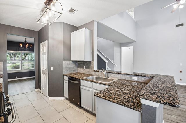2821 Purple Thistle DR, Pflugerville, TX 78660