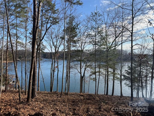 181 Asbury Circle, Mooresville, NC 28117