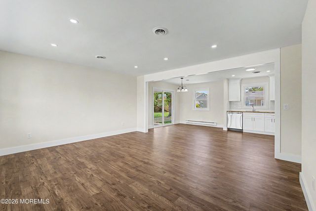 23 Eton Road, Toms River, NJ 08757