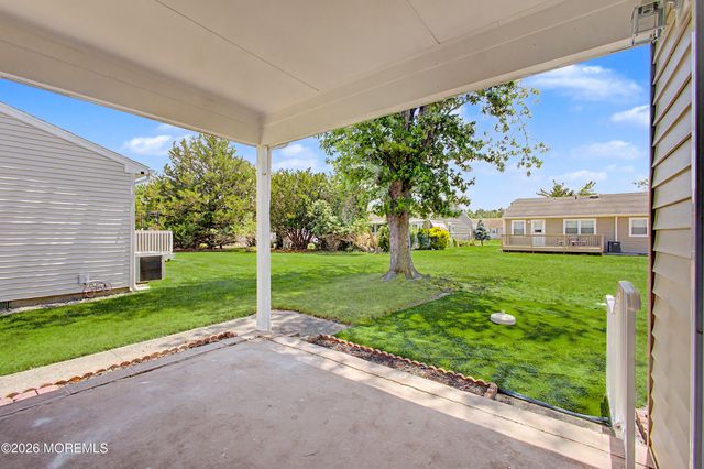 23 Eton Road, Toms River, NJ 08757
