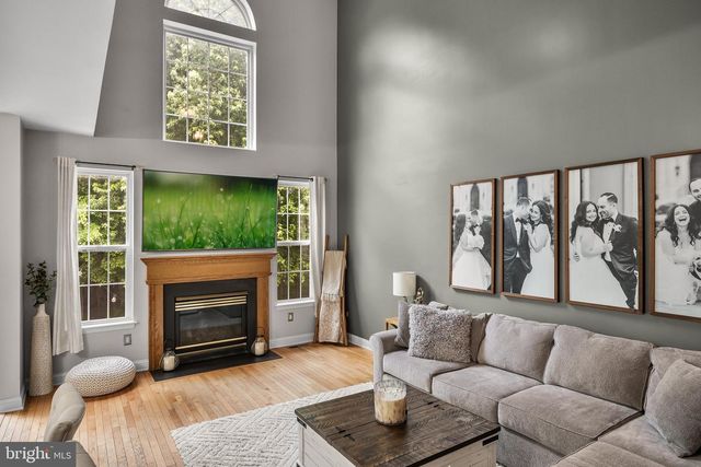 99 WEAVER DR, Marlton, NJ 08053