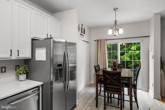 99 WEAVER DR, Marlton, NJ 08053