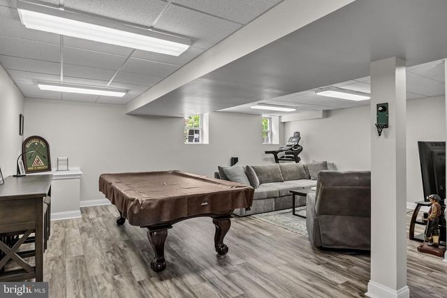 99 WEAVER DR, Marlton, NJ 08053