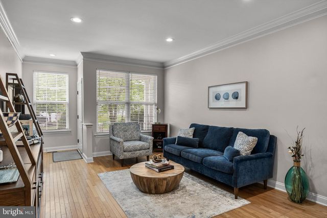 99 WEAVER DR, Marlton, NJ 08053