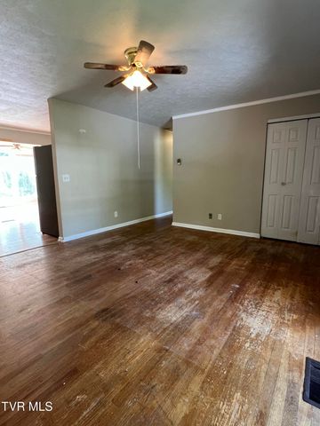 613 Rogers Avenue, Kingsport, TN 37660