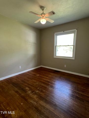 613 Rogers Avenue, Kingsport, TN 37660