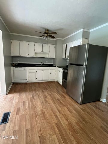 613 Rogers Avenue, Kingsport, TN 37660