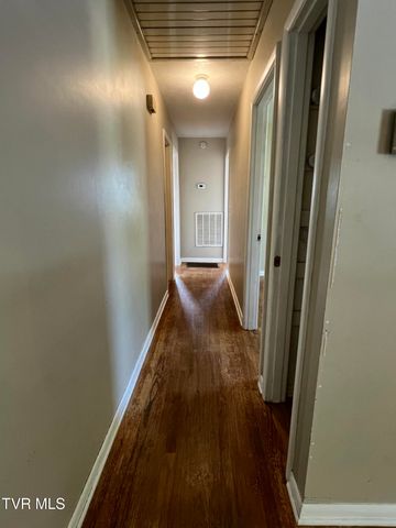 613 Rogers Avenue, Kingsport, TN 37660