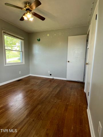 613 Rogers Avenue, Kingsport, TN 37660