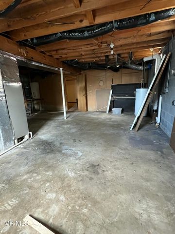 613 Rogers Avenue, Kingsport, TN 37660