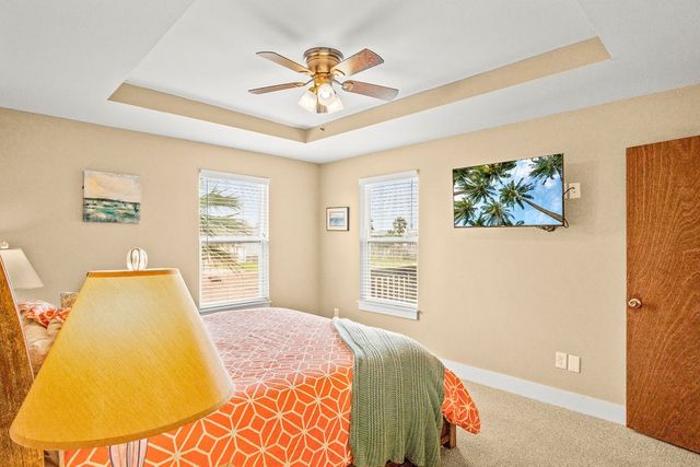 423 S 7th St, Port Aransas, TX 78373