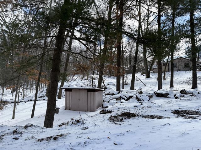 10780 Round Lake Drive, Mecosta, MI 49332