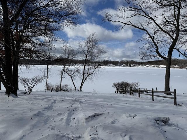 10780 Round Lake Drive, Mecosta, MI 49332