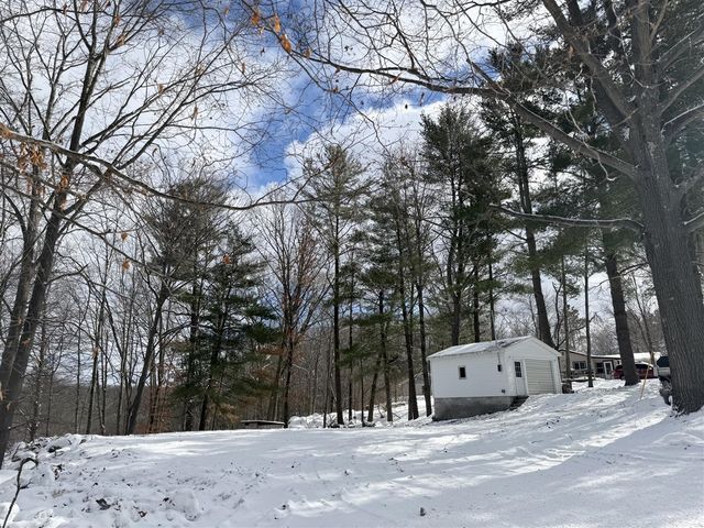 10780 Round Lake Drive, Mecosta, MI 49332