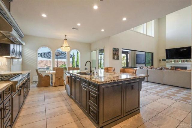 2543 Glasgow Drive, Carlsbad, CA 92010