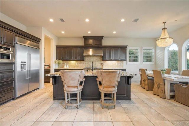 2543 Glasgow Drive, Carlsbad, CA 92010