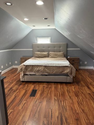 1141 Homer Avenue, Aurora, IL 60505