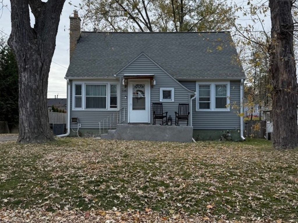 1141 Homer Avenue, Aurora, IL 60505