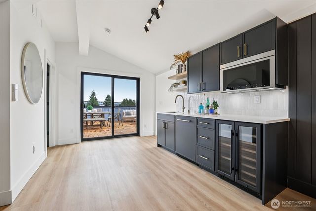 3714 Bagley Avenue N, Seattle, WA 98103