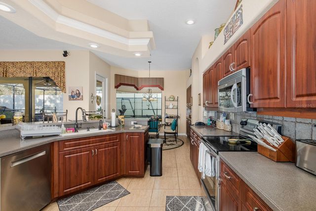 427 ARCHWAY DRIVE, Spring Hill, FL 34608