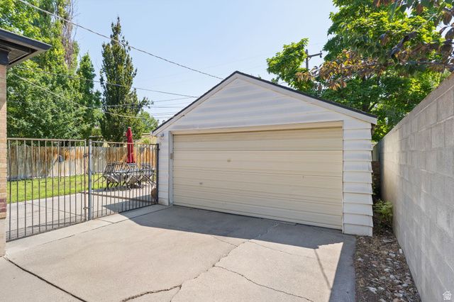 1997 S IMPERIAL ST, Salt Lake City, UT 84105