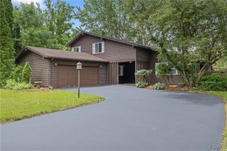 4302 Cinnamon Path, Clay, NY 13090