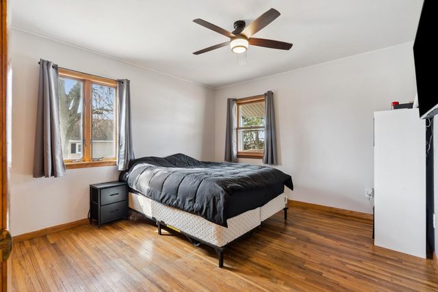 201 12th Ave NE, Independence, IA 50644