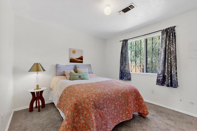 6407 Mendius Avenue NE, Albuquerque, NM 87109