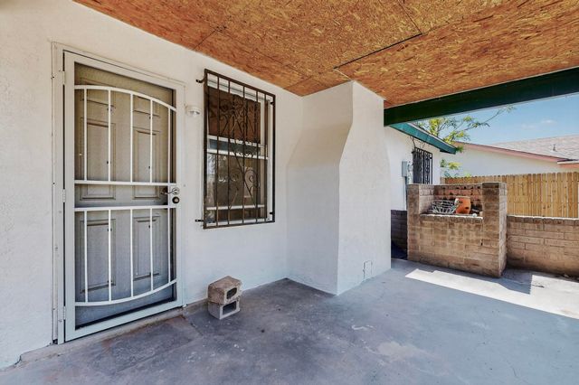 6407 Mendius Avenue NE, Albuquerque, NM 87109